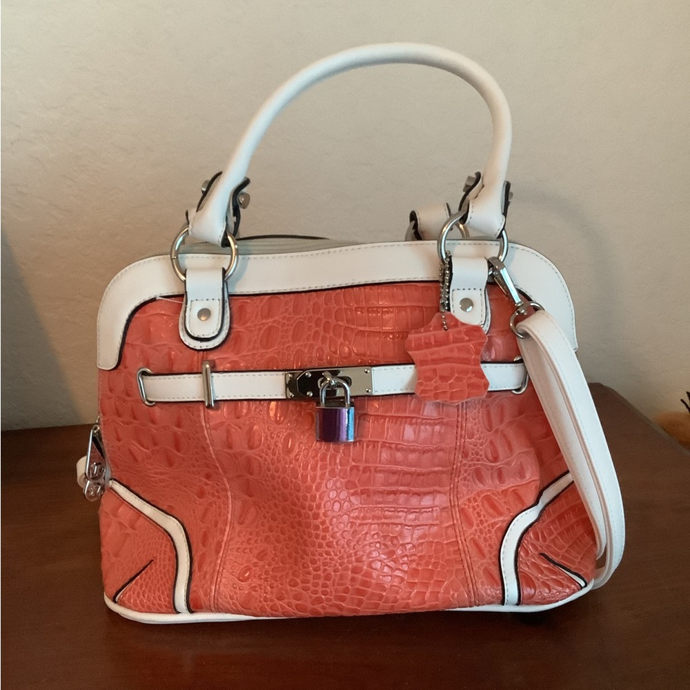 MC Handbag, Coral